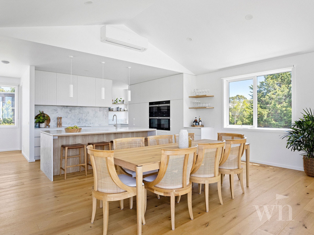 Image of dining room