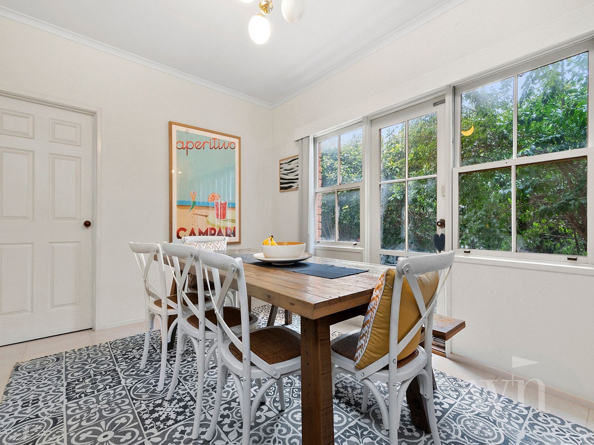 Image of dining room