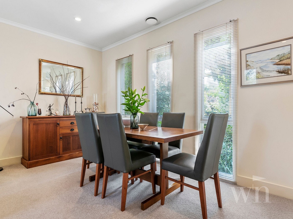 Image of dining room