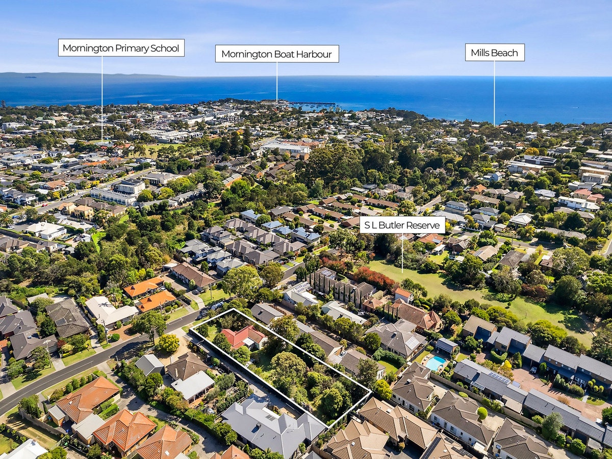 Image of neighborhood
