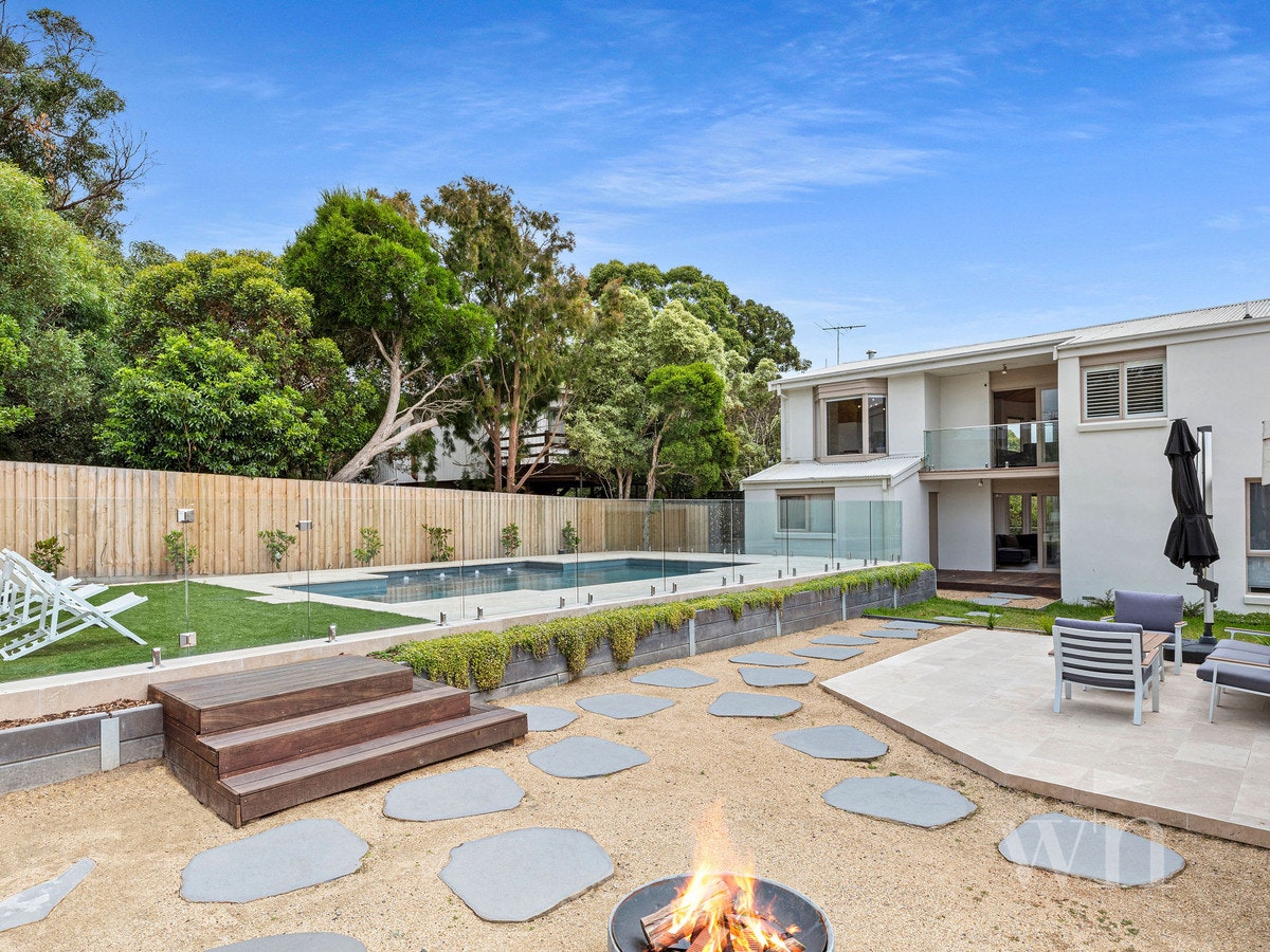 Image of backyard