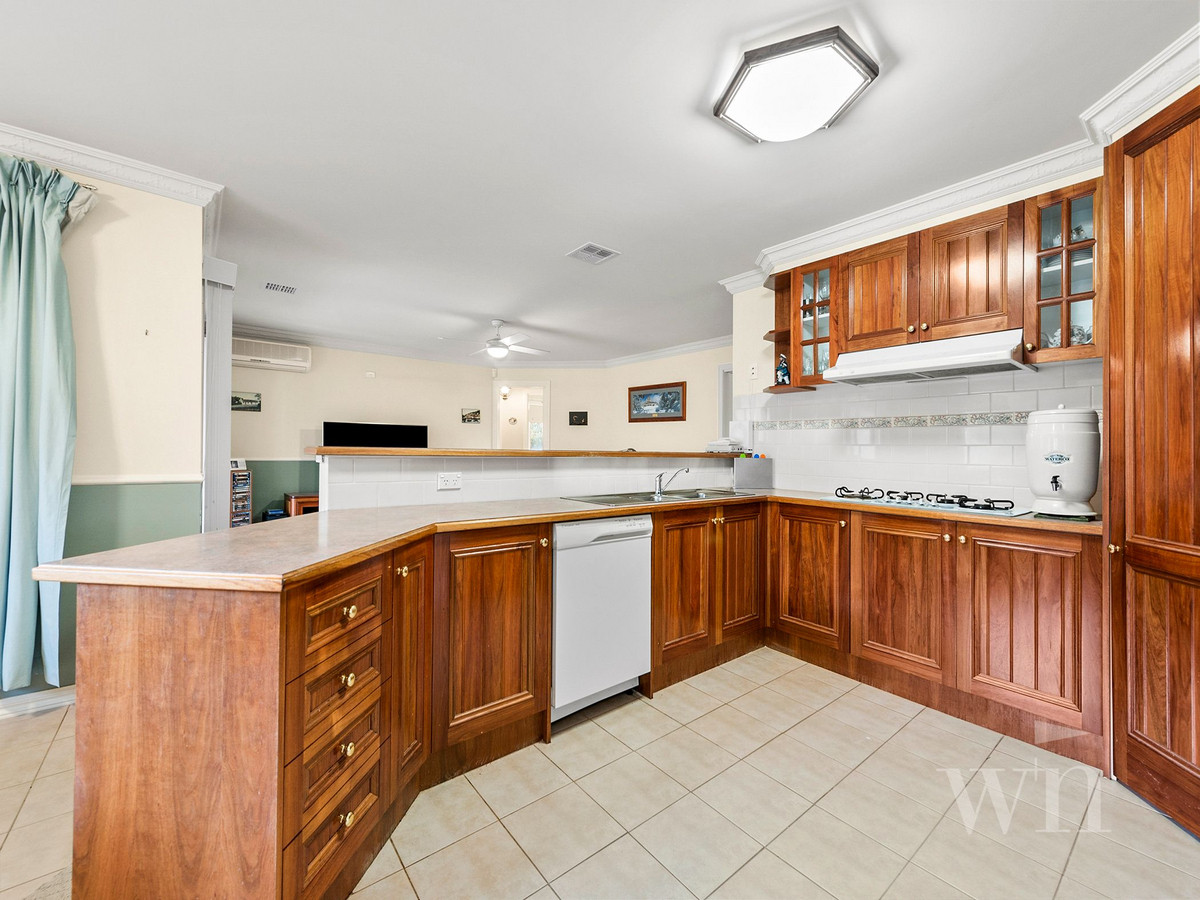 24 Balcombe Drive, Mount Martha - Thumbnail 2