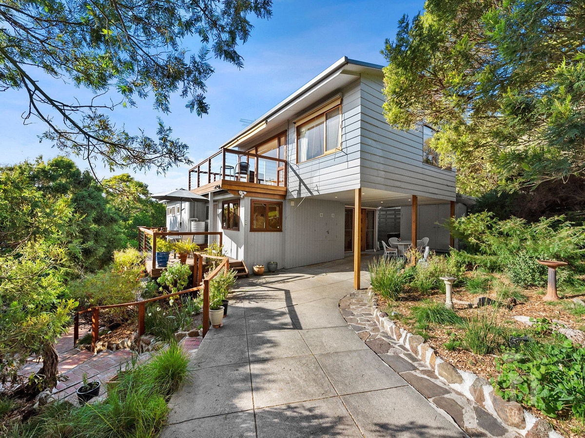 Image of cottage