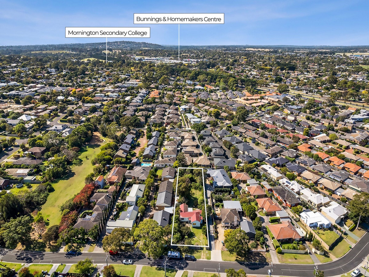 Image of neighborhood