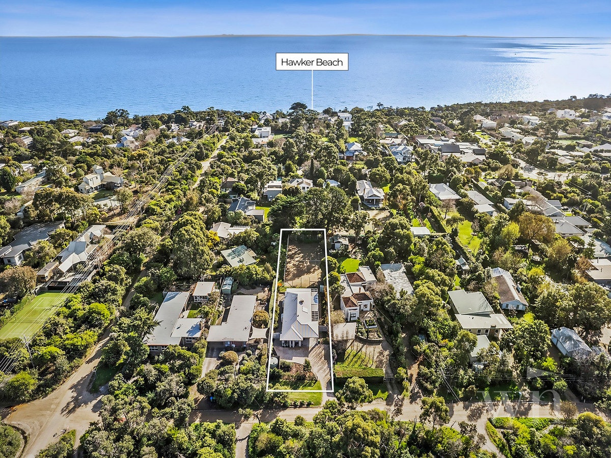 Image of neighborhood