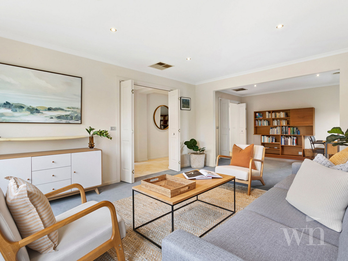 2 Parkhurst Street, Mornington - Thumbnail 2