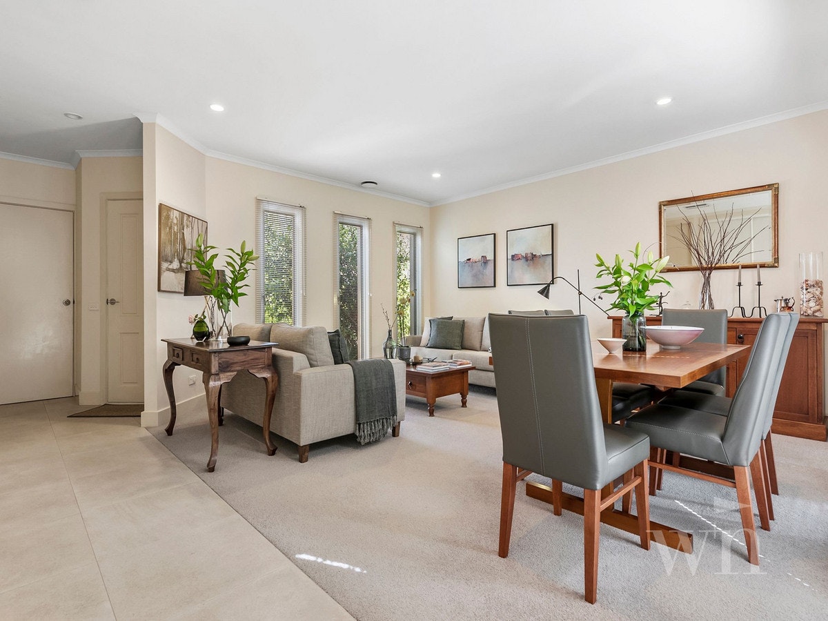 Image of dining room