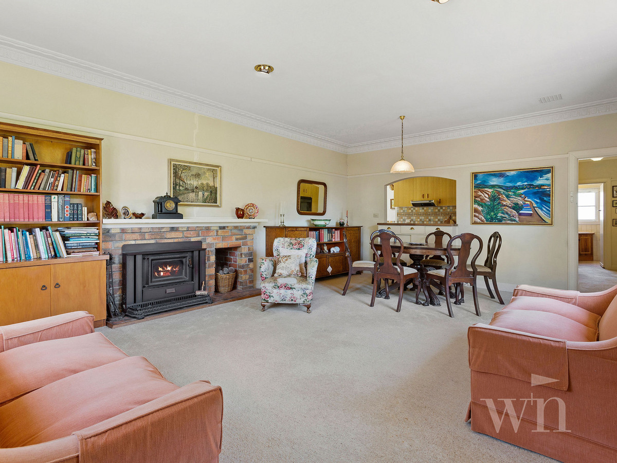 13 Hinkler Street, Mount Martha - Thumbnail 2
