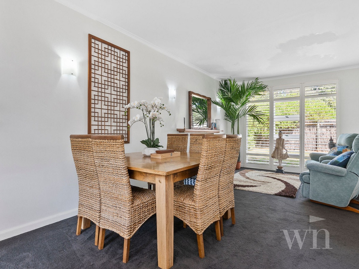 Image of dining room