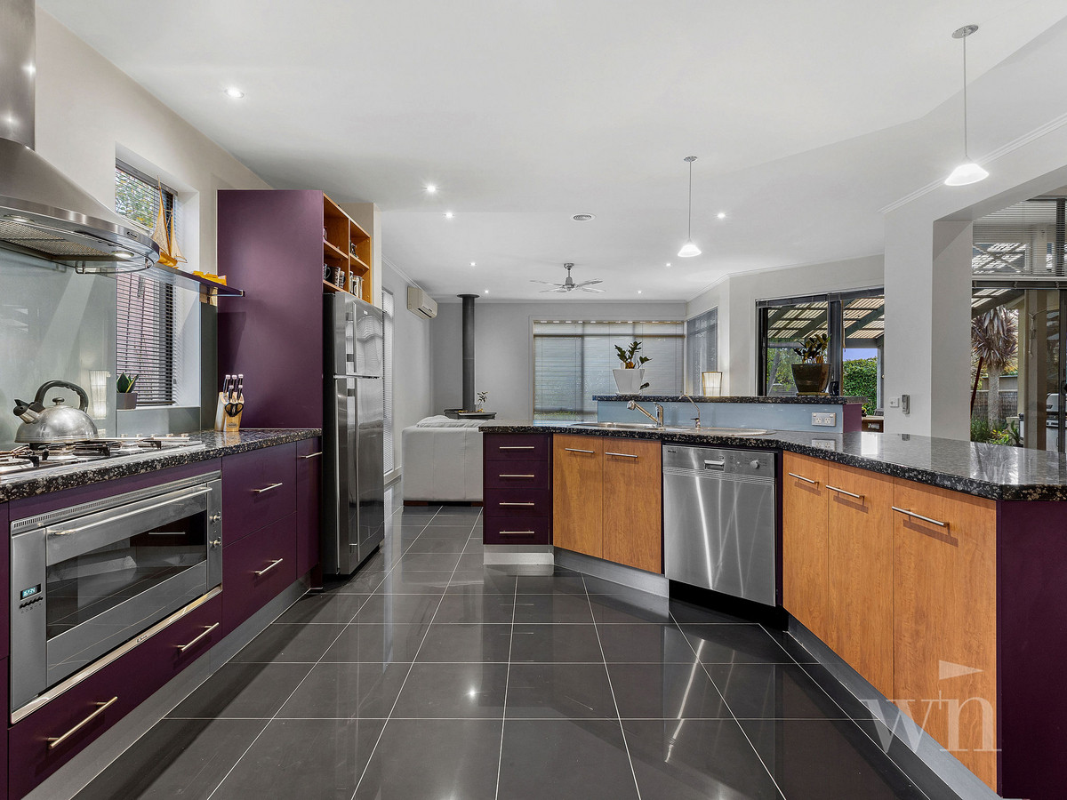 18 Cumberland Drive, Mount Martha - Thumbnail 8
