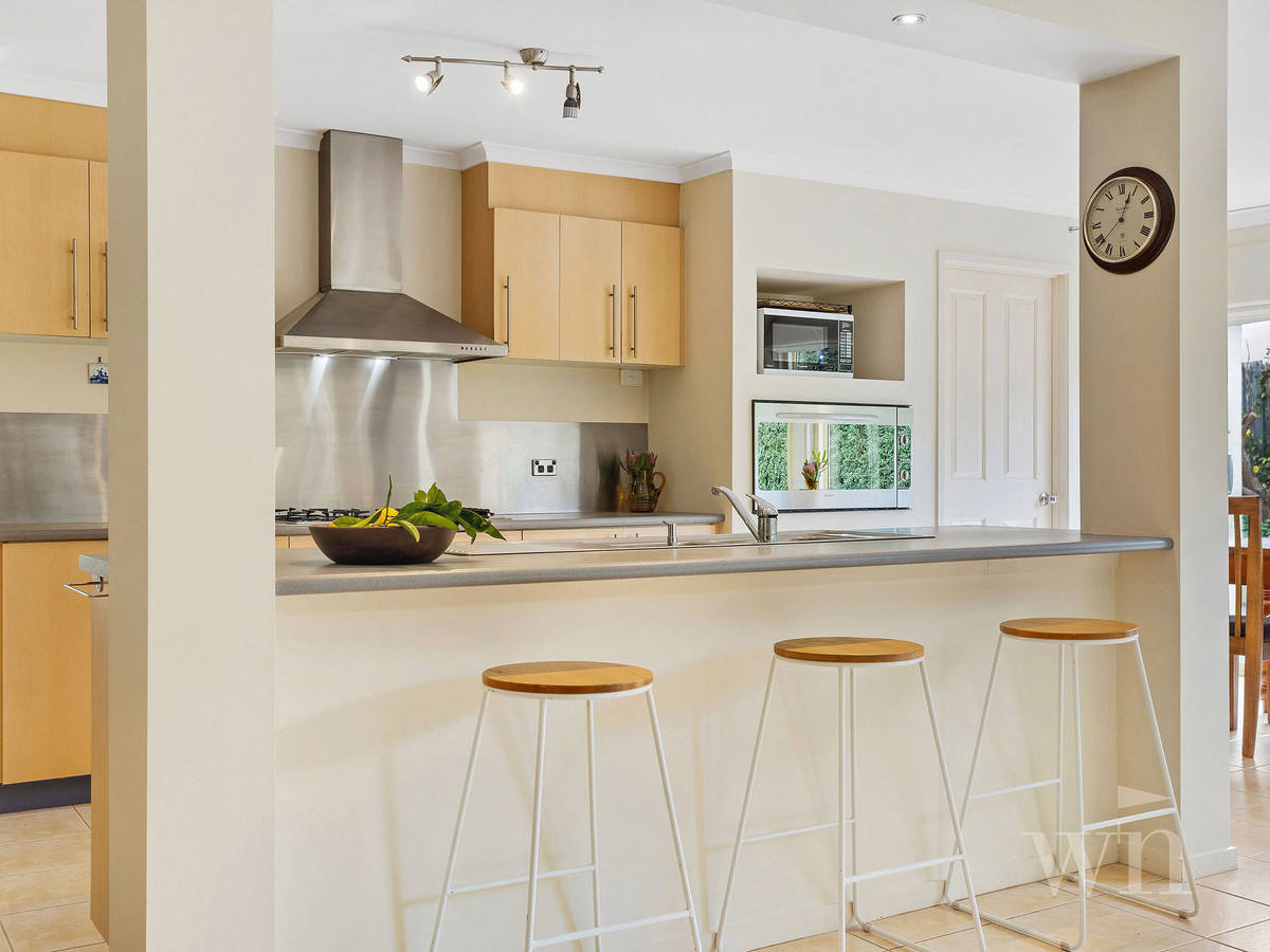 2 Parkhurst Street, Mornington - Thumbnail 5