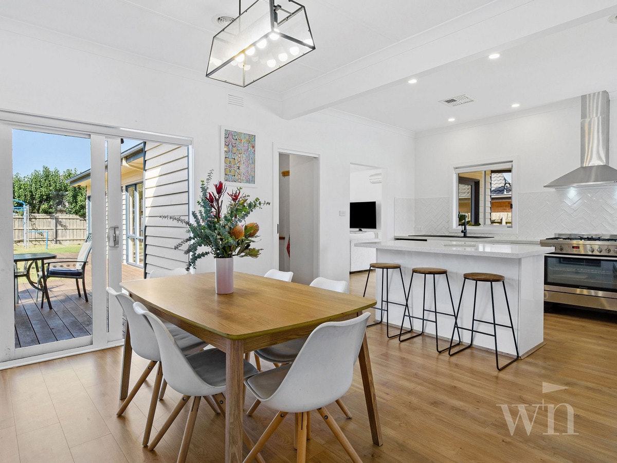 Image of dining room