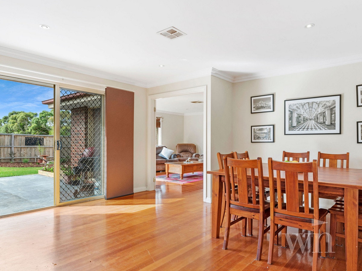 Image of dining room