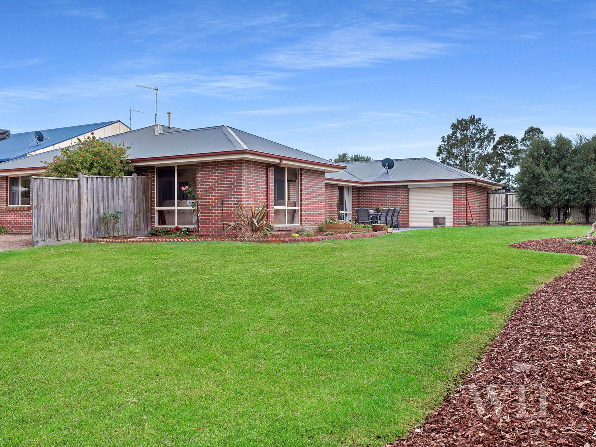 32 Summerfield Drive, Mornington - Thumbnail 2
