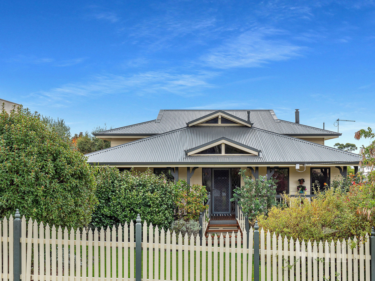 5 Jackson Street, Mount Martha - Thumbnail 2