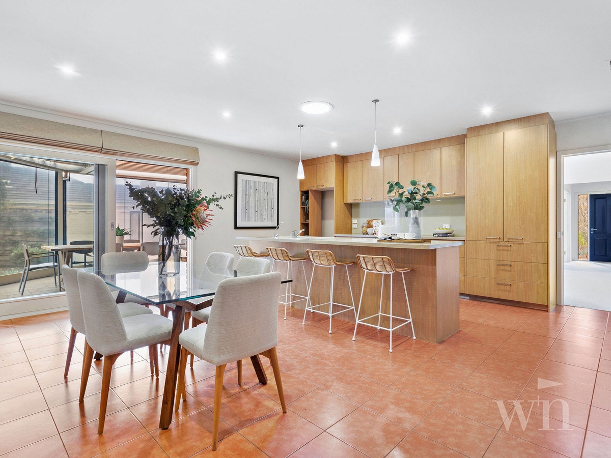 Image of dining room