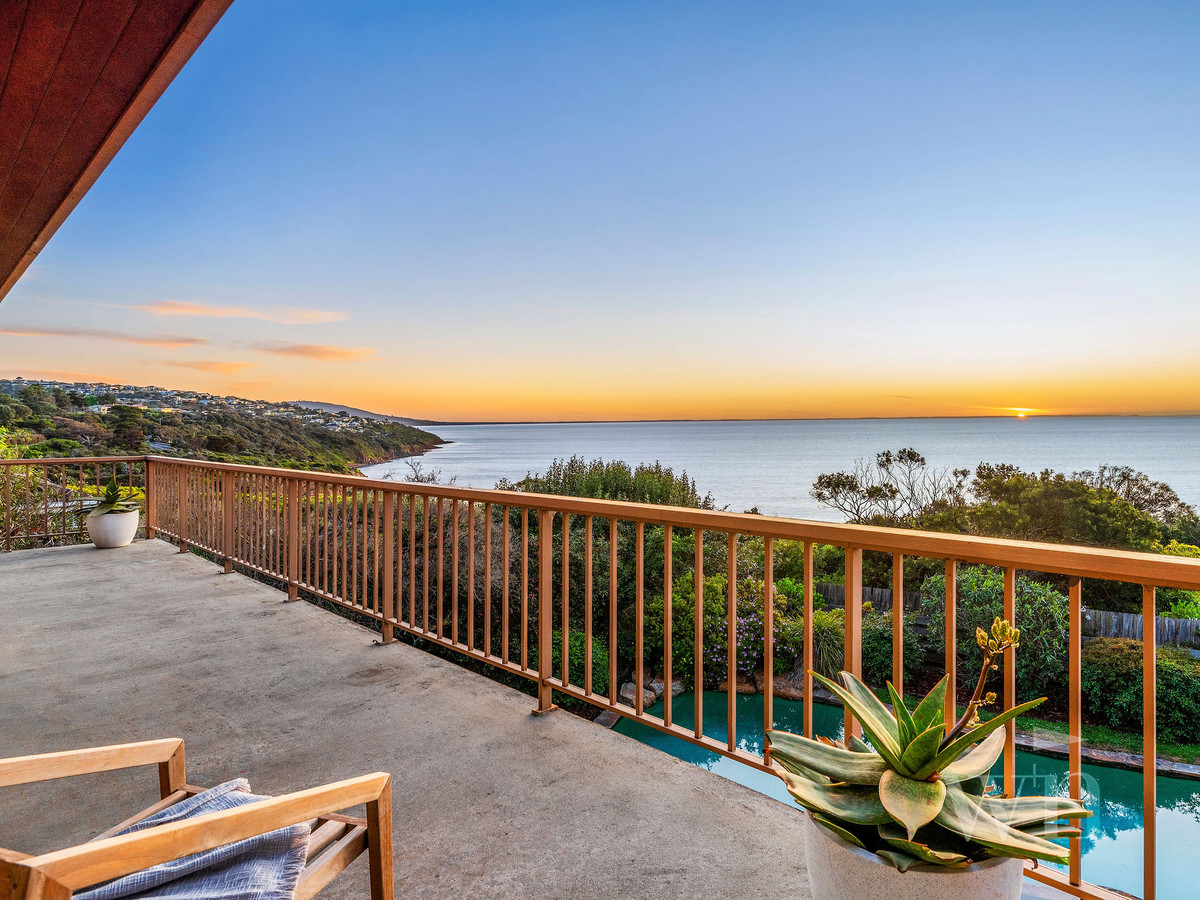9 Two Bays Crescent, Mount Martha - Thumbnail 3
