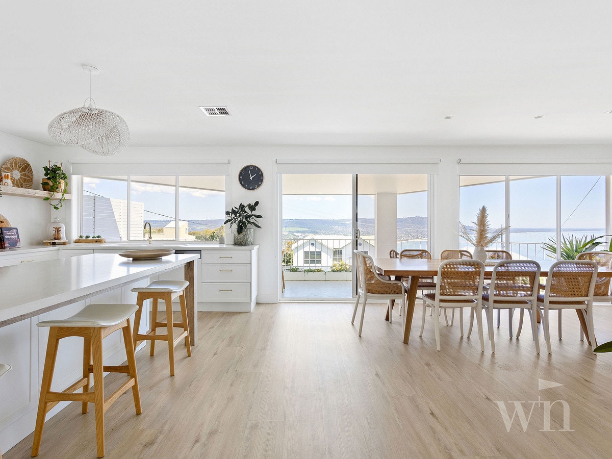Image of dining room