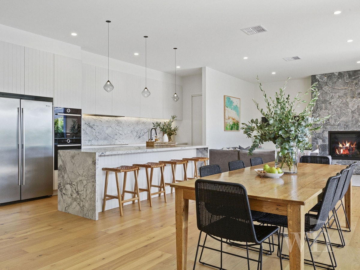 Image of dining room