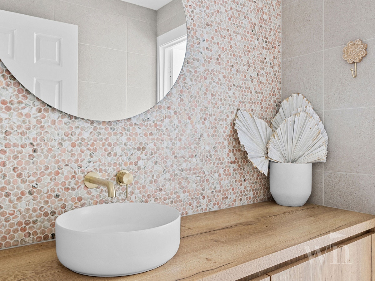 Image of basin