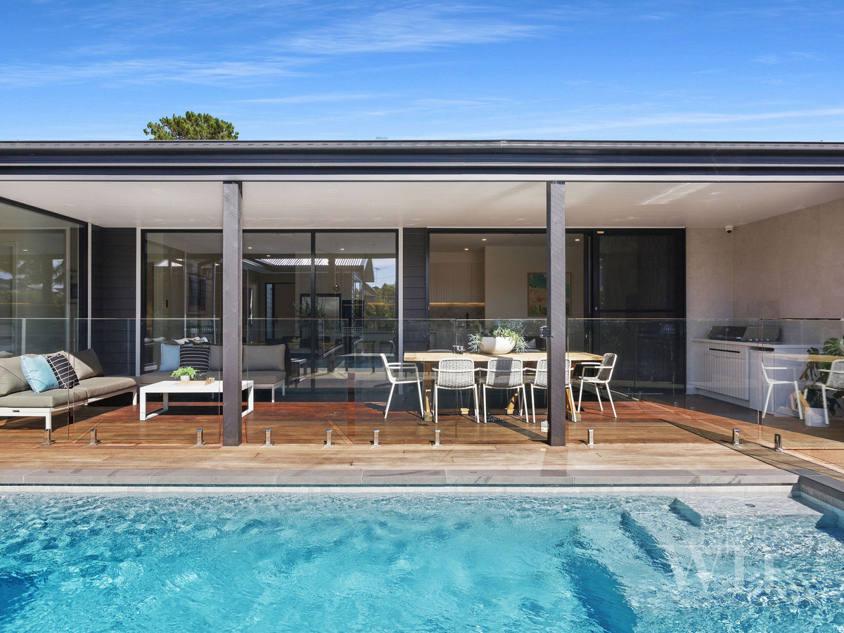 17 Hinkler Street, Mount Martha - Thumbnail 3