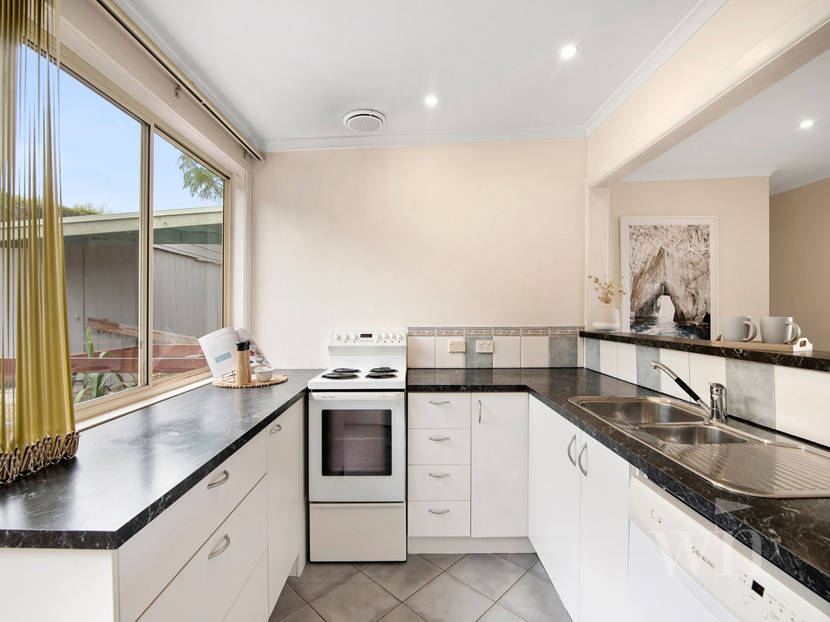 12 Hender Street, Mount Martha - Thumbnail 4