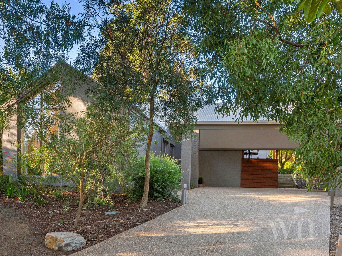 Image of garage