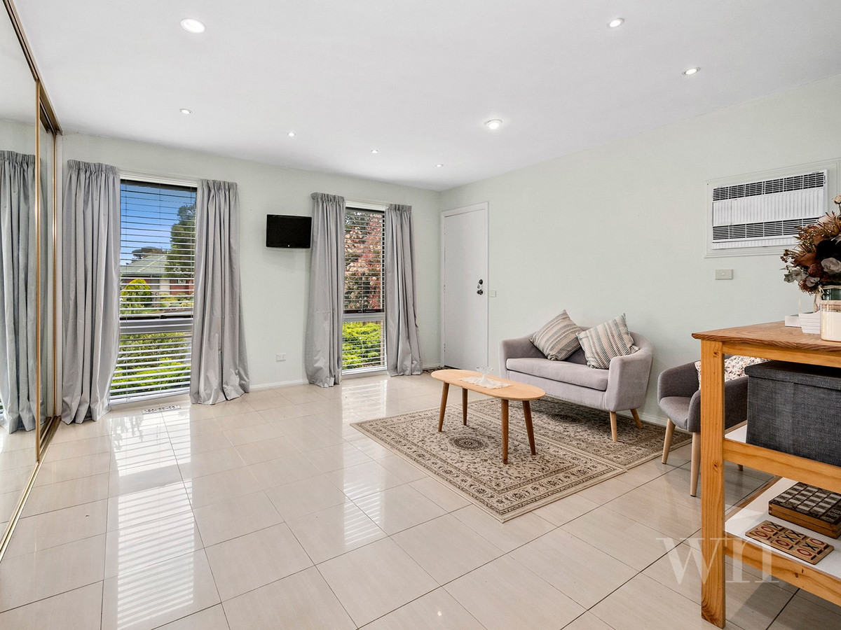 11 Bunarong Drive, Frankston - Thumbnail 6