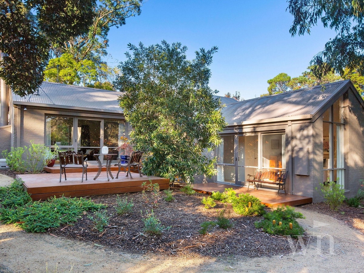Image of cottage