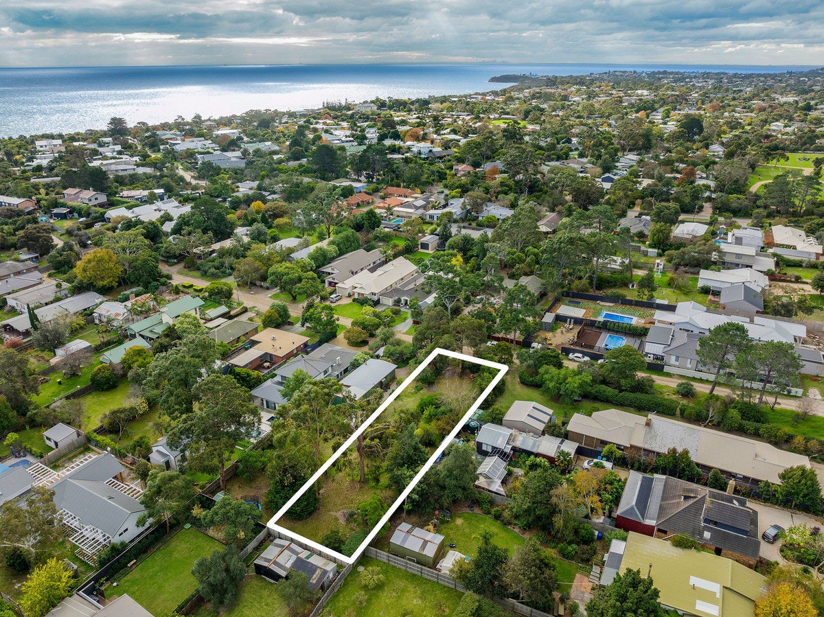 Image of neighborhood