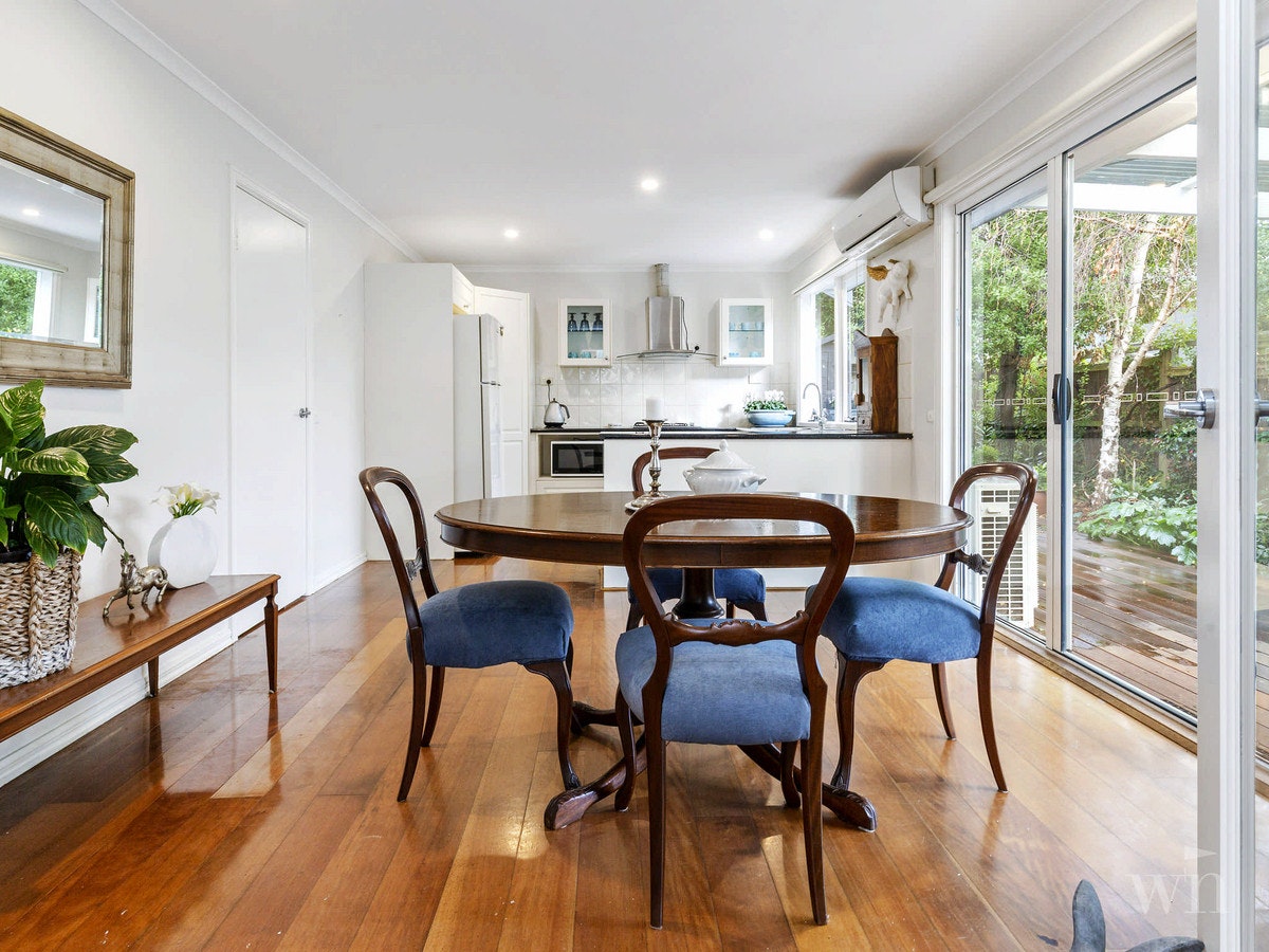 Image of dining room