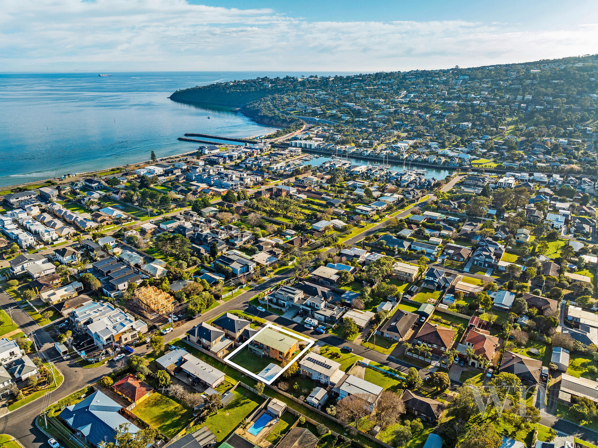 4 Davies Street, Safety Beach - Thumbnail 8