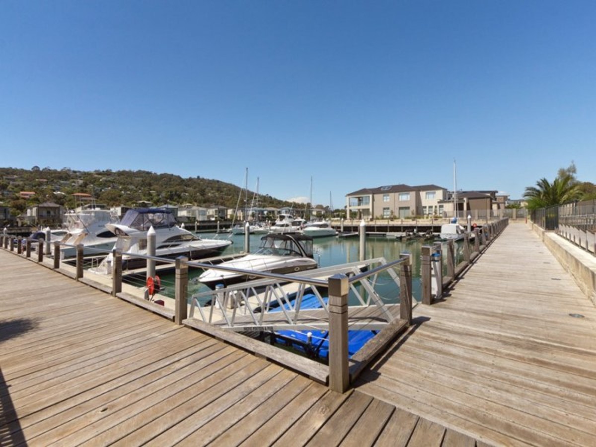 17 Seaspray Close, Safety Beach - Thumbnail 5
