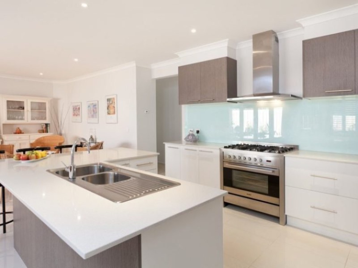 21A Shanns Avenue, Mount Martha - Thumbnail 2