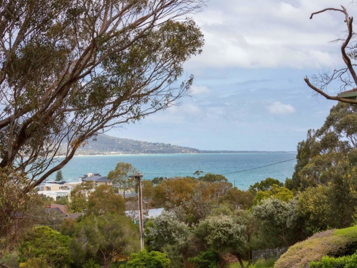 4 Mount Martha Road, Mount Martha - Thumbnail 2