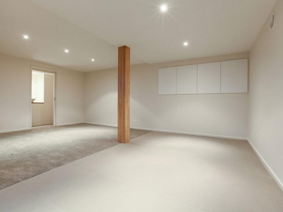 Image of corner