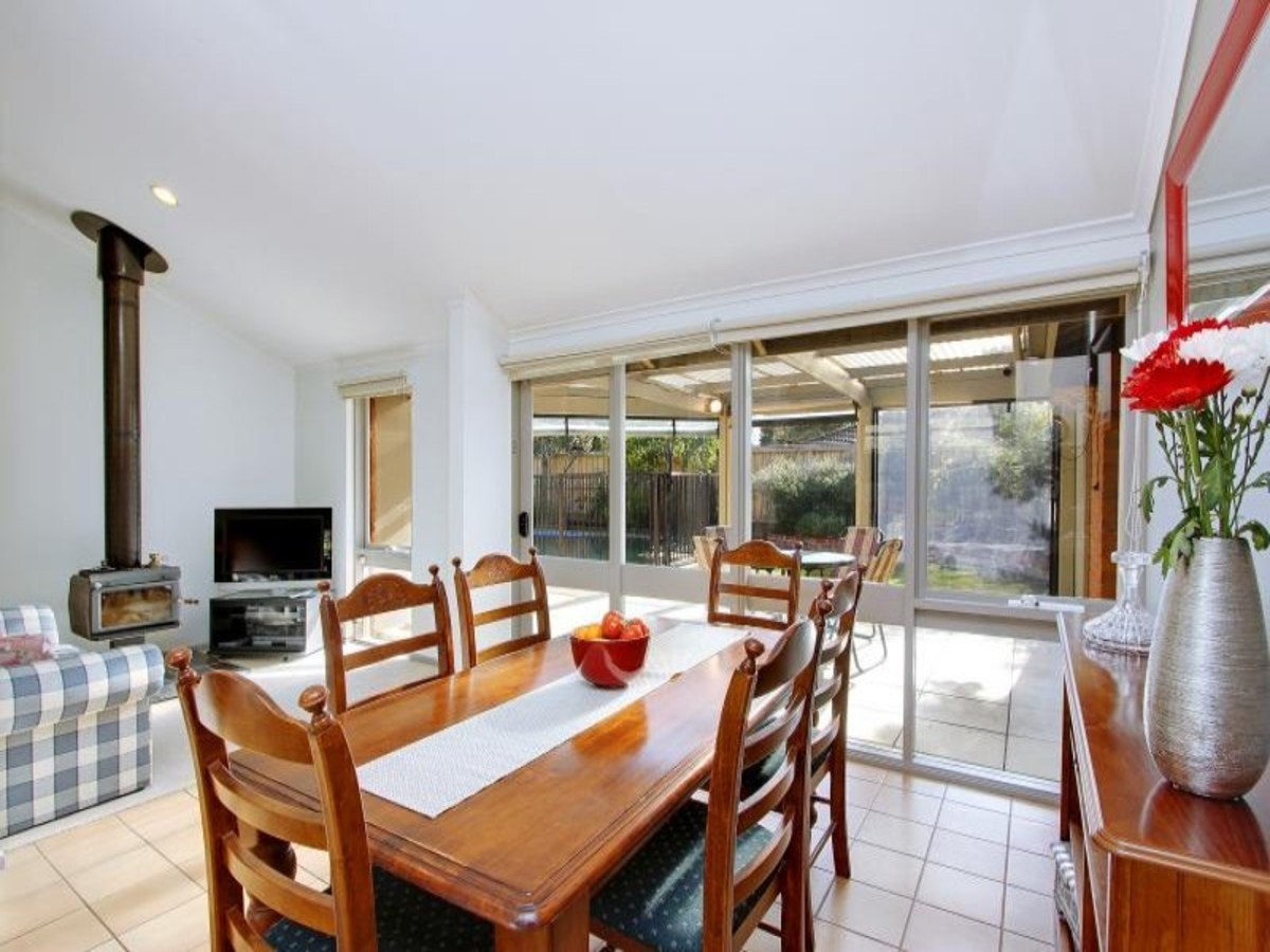 Image of dining room