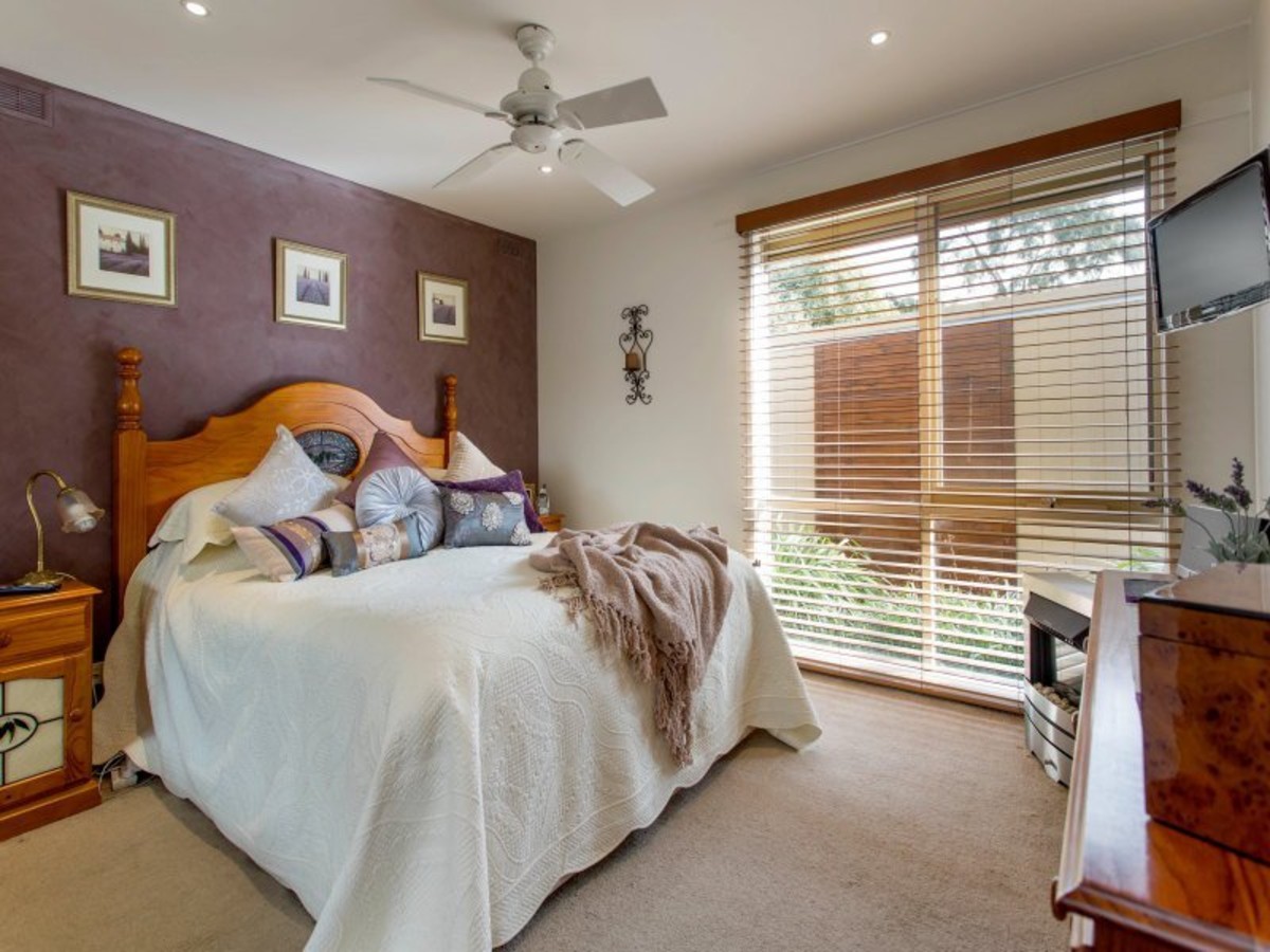 10 Lindsay Grove, Mount Martha - Thumbnail 3
