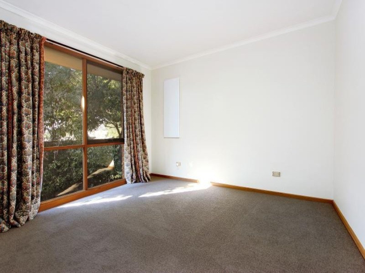 Image of corner