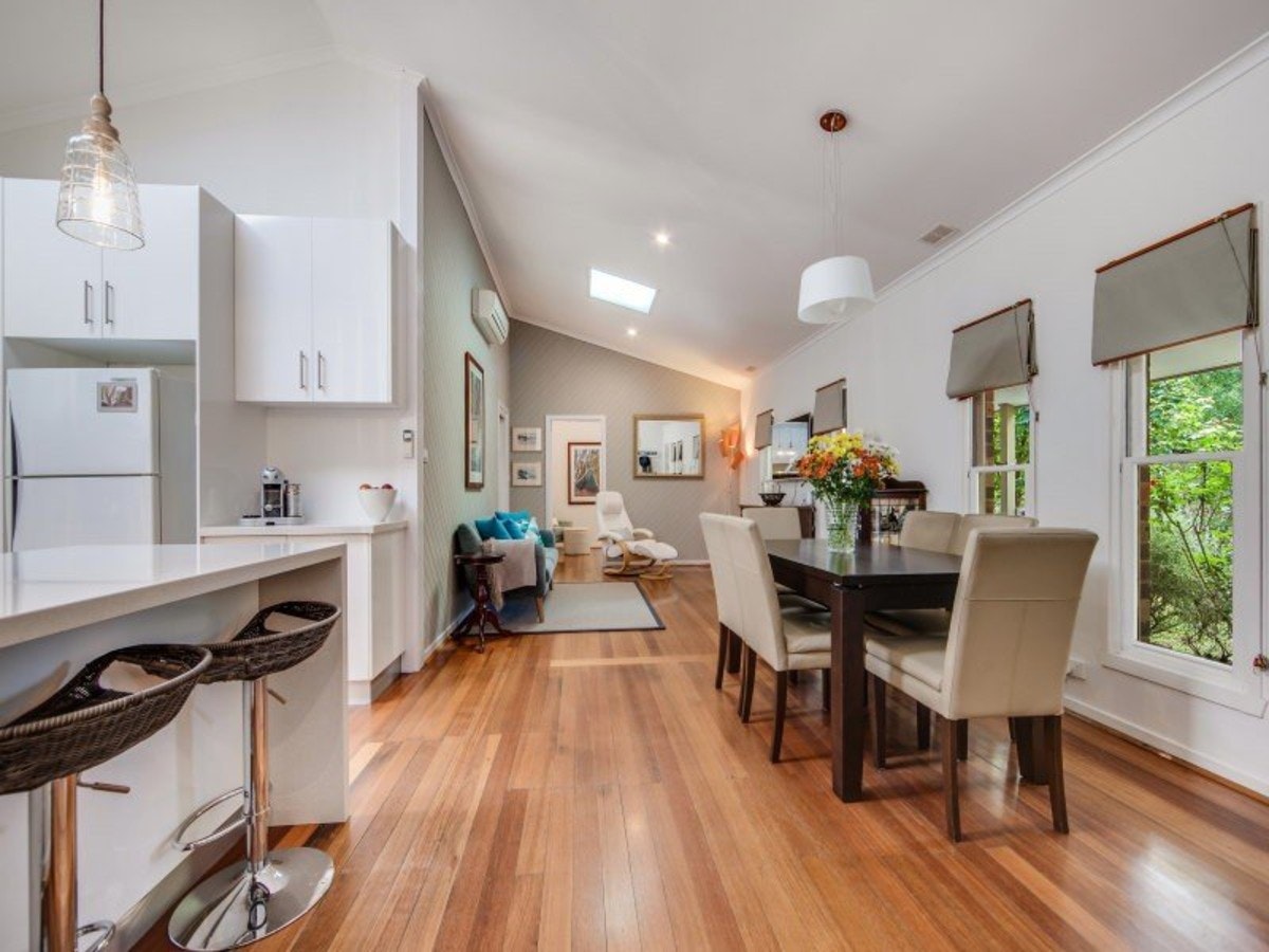 Image of dining room