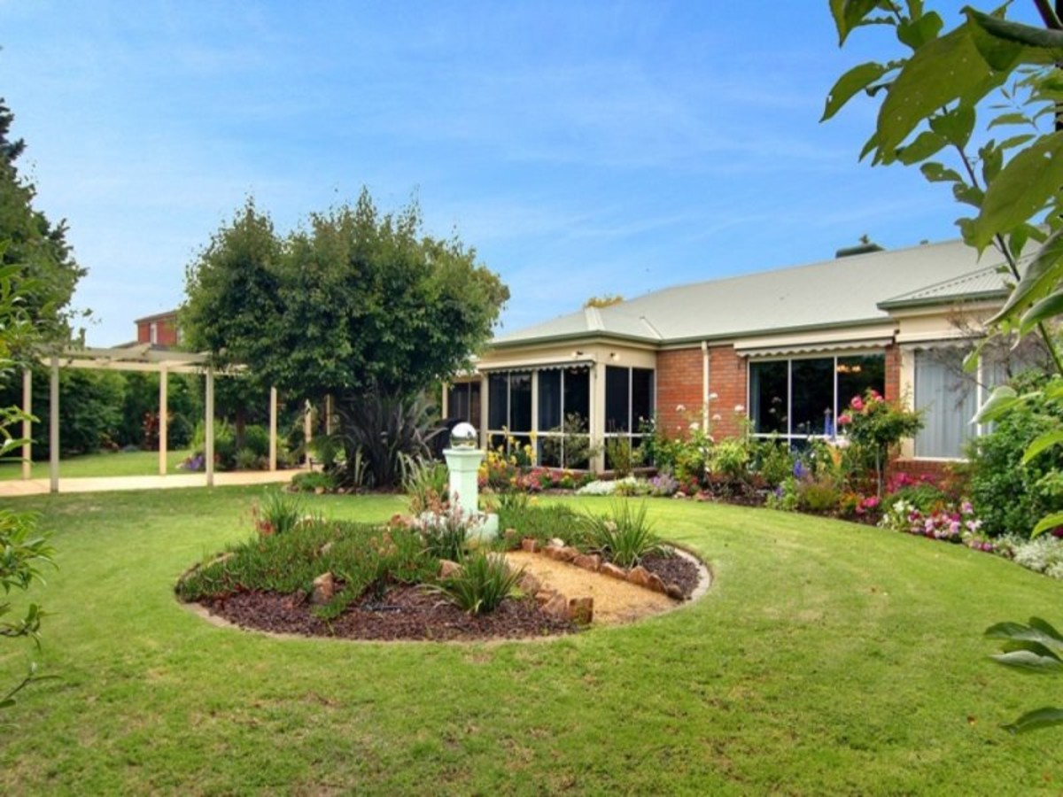 5 Beldarry Court, Mount Martha - Thumbnail 2