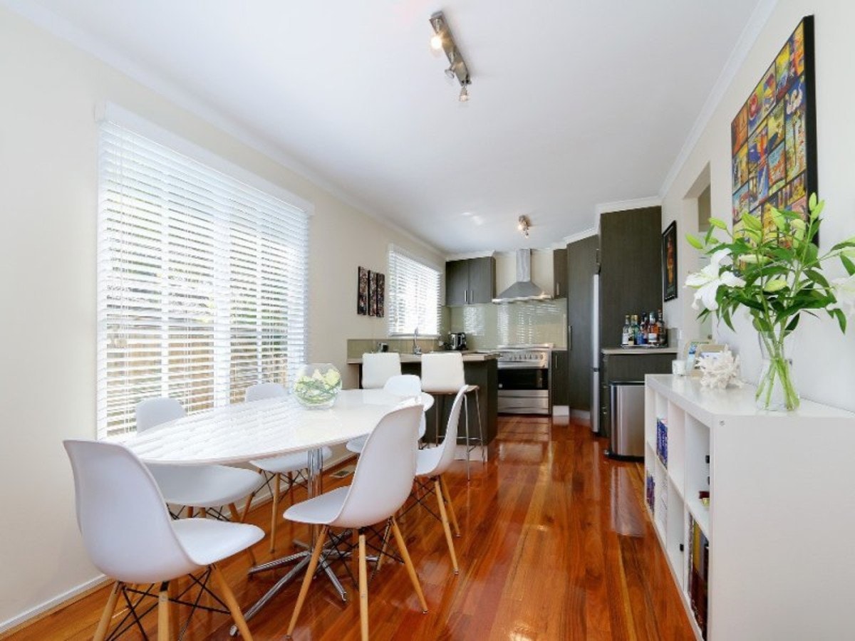 Image of dining room