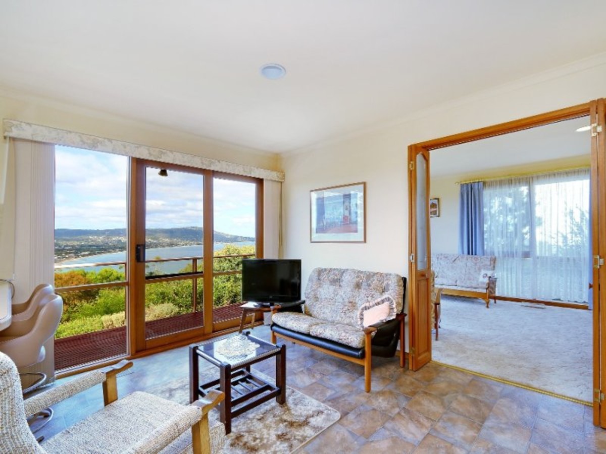 22 Ellerina Road, Mount Martha - Thumbnail 8