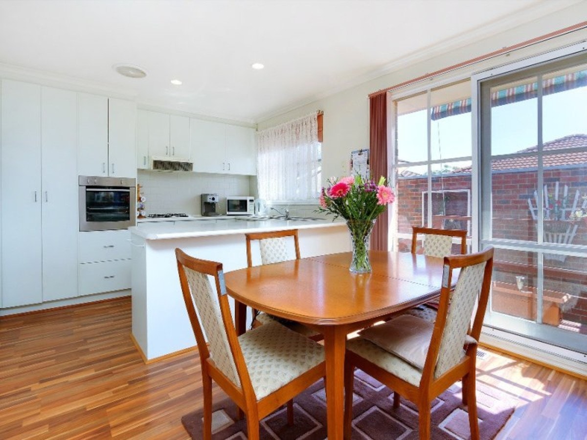 Image of dining room