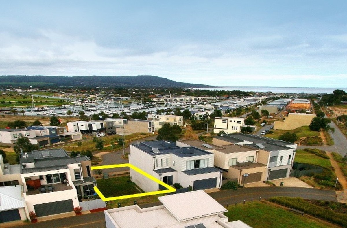 Image of neighborhood