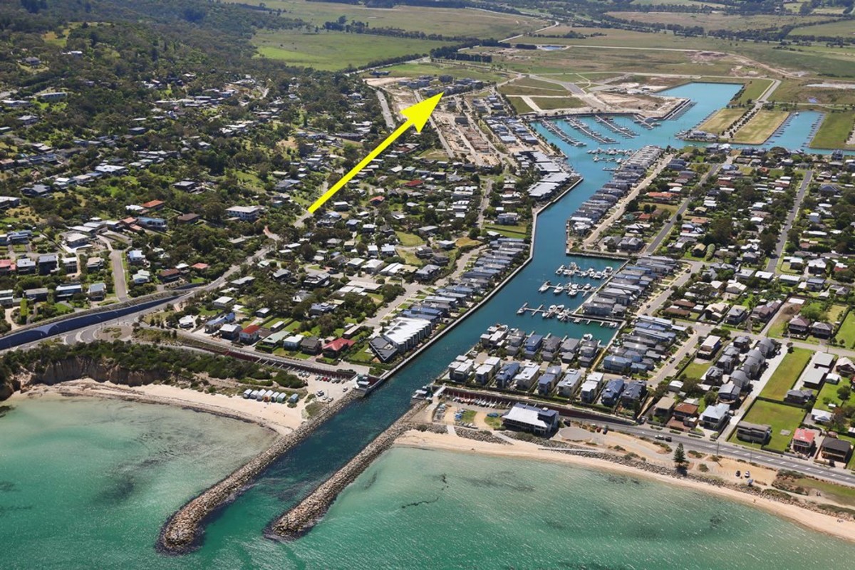 24 The Cove, Safety Beach - Thumbnail 3