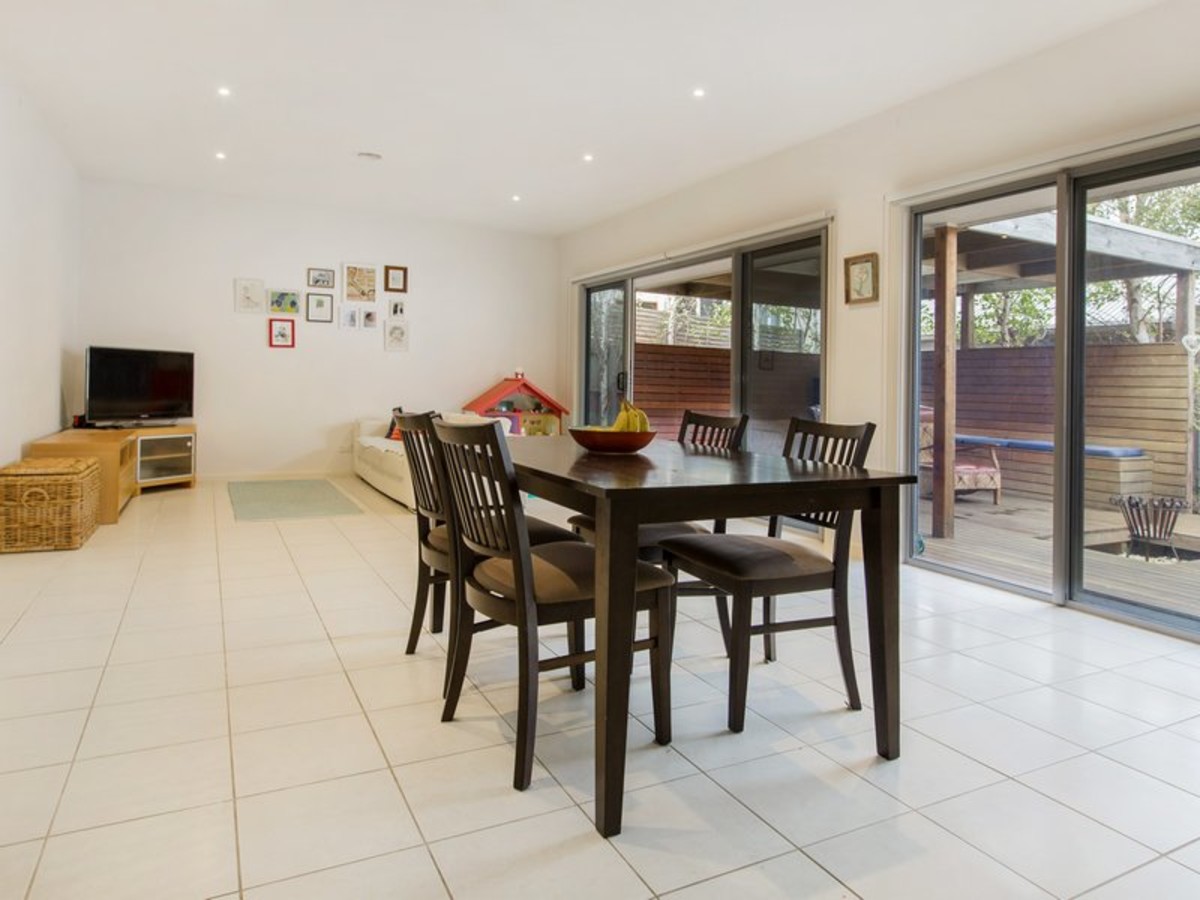 9 Tarook Way, Mornington - Thumbnail 3