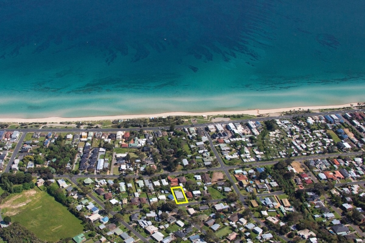 13 Brian Street, Safety Beach - Thumbnail 3