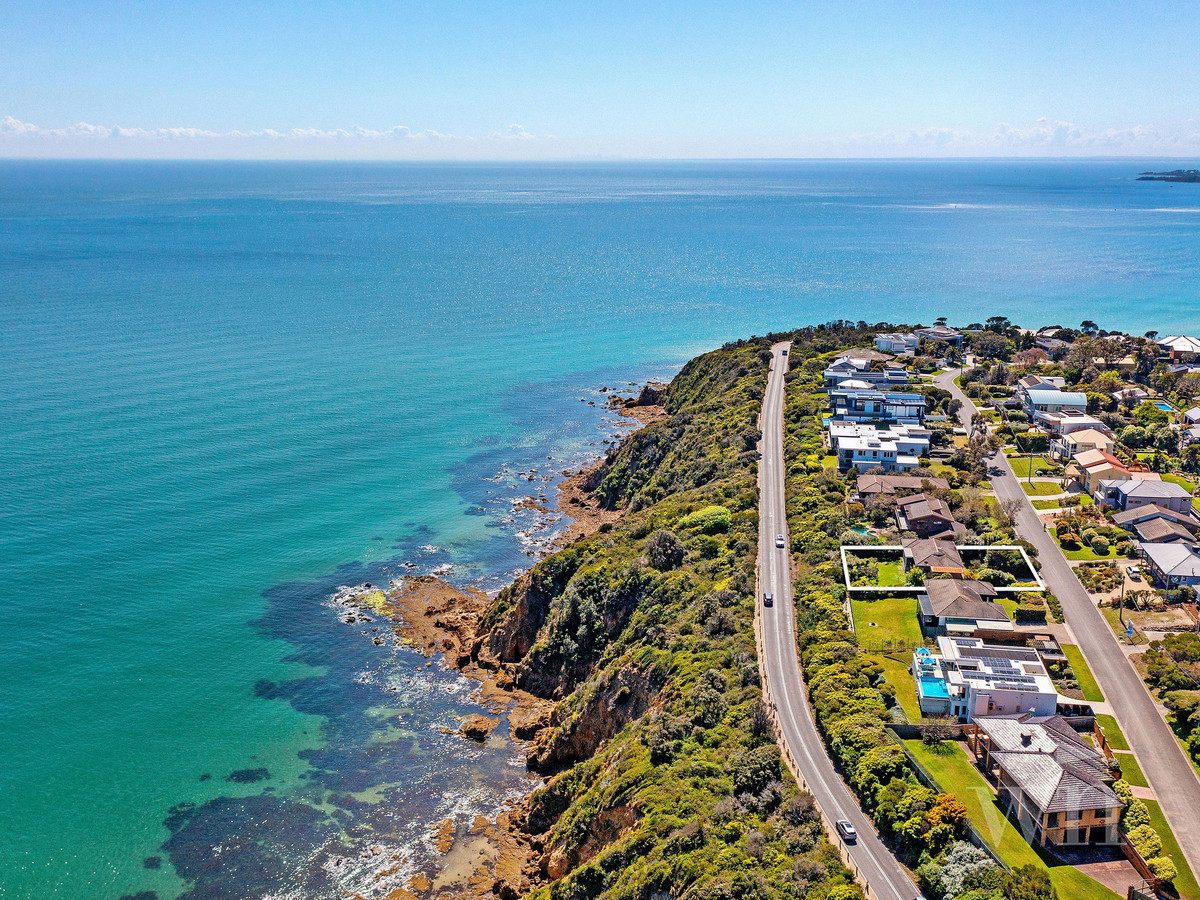 7 Two Bays Crescent, Mount Martha - Thumbnail 5