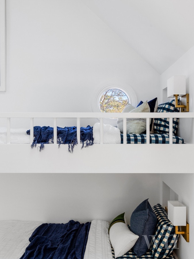 Image of bed